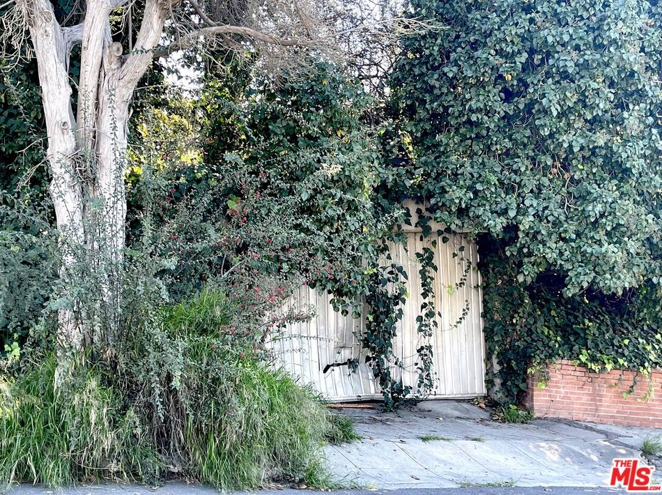 3734 San Rafael Ave, Los Angeles CA  90065-3217 exterior