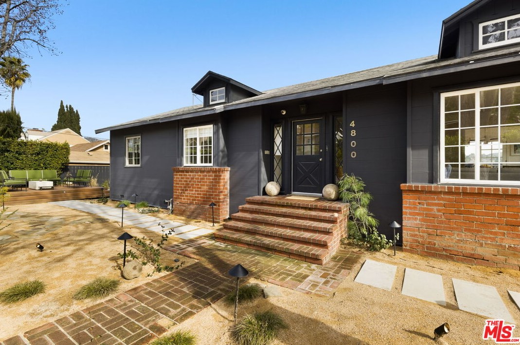 4800 College View Ave, Los Angeles CA  90041-2610 exterior
