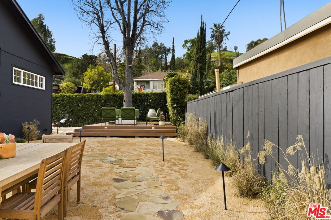 4800 College View Ave, Los Angeles CA  90041-2610 exterior