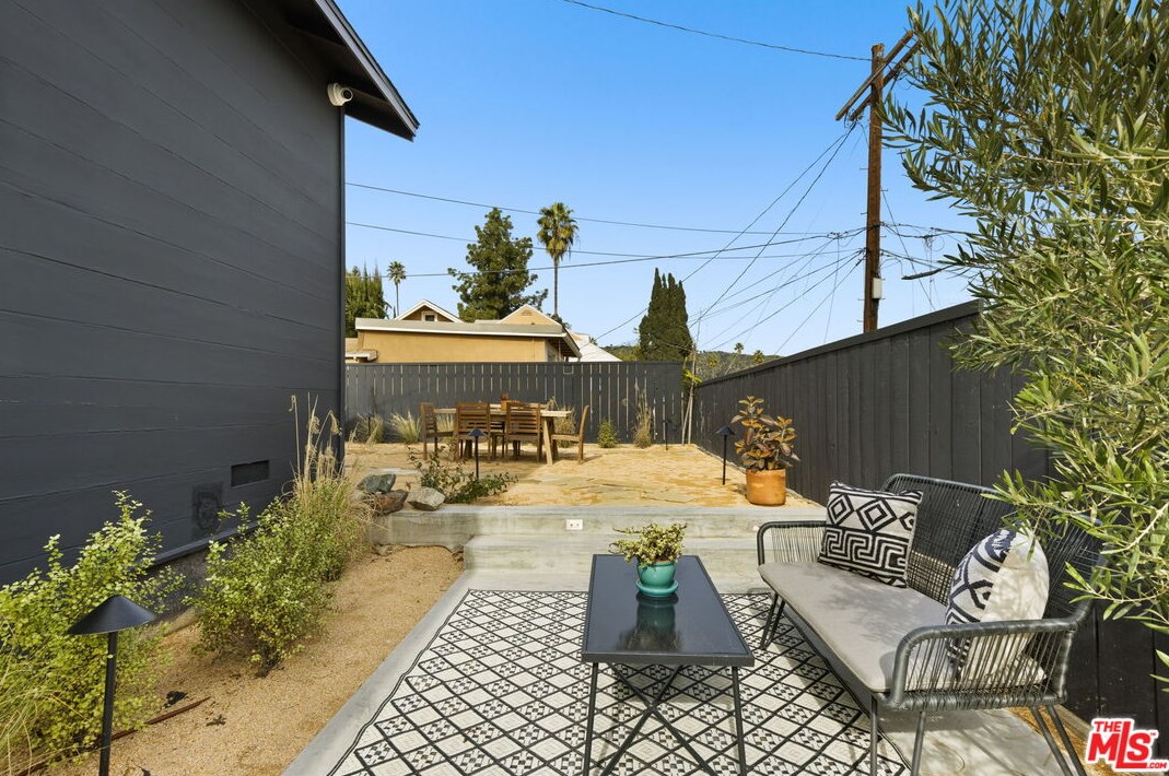 4800 College View Ave, Los Angeles CA  90041-2610 exterior
