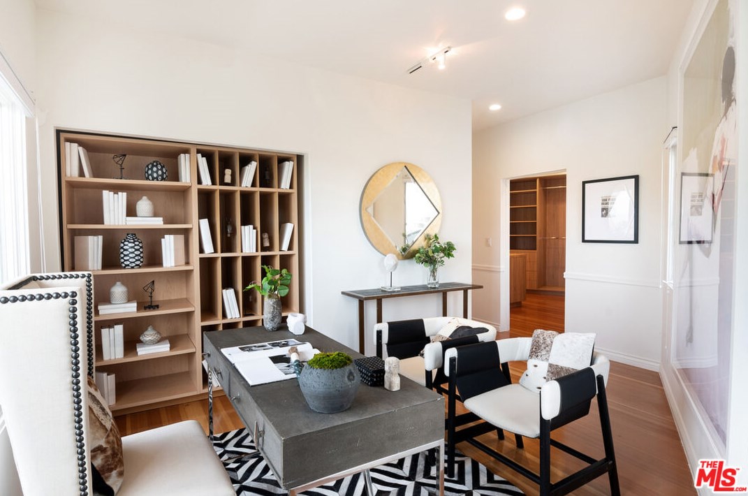 1332 Belfast Dr, Los Angeles CA  90069-1326 exterior