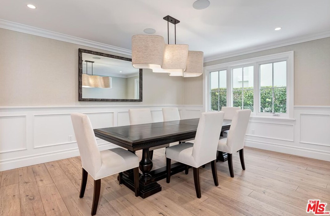 673 Thayer Ave, Los Angeles CA  90024-3307 exterior