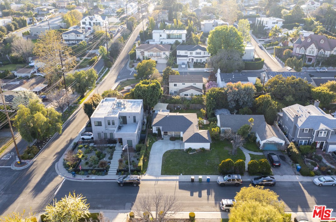 3557 Barrington Ave, Los Angeles CA  90064-2911 exterior