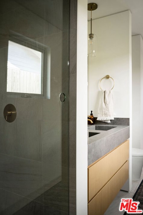 3030 Kelton Ave, Los Angeles CA  90034-3022 exterior