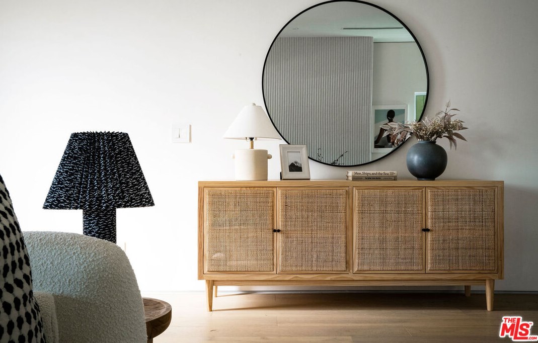 3030 Kelton Ave, Los Angeles CA  90034-3022 exterior