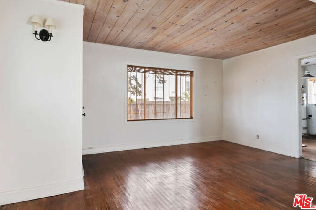 8629 Guthrie Ave, Los Angeles CA  90034-1403 exterior