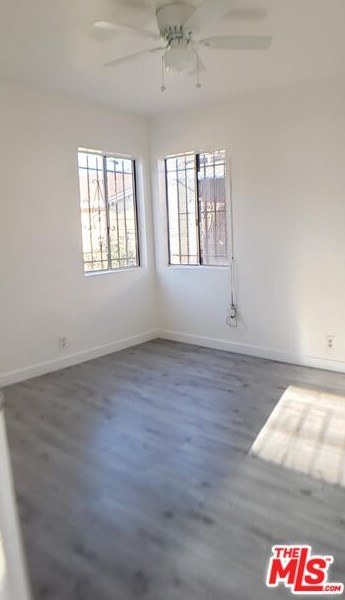 10405 Hoover St, Los Angeles CA  90044-4421 exterior