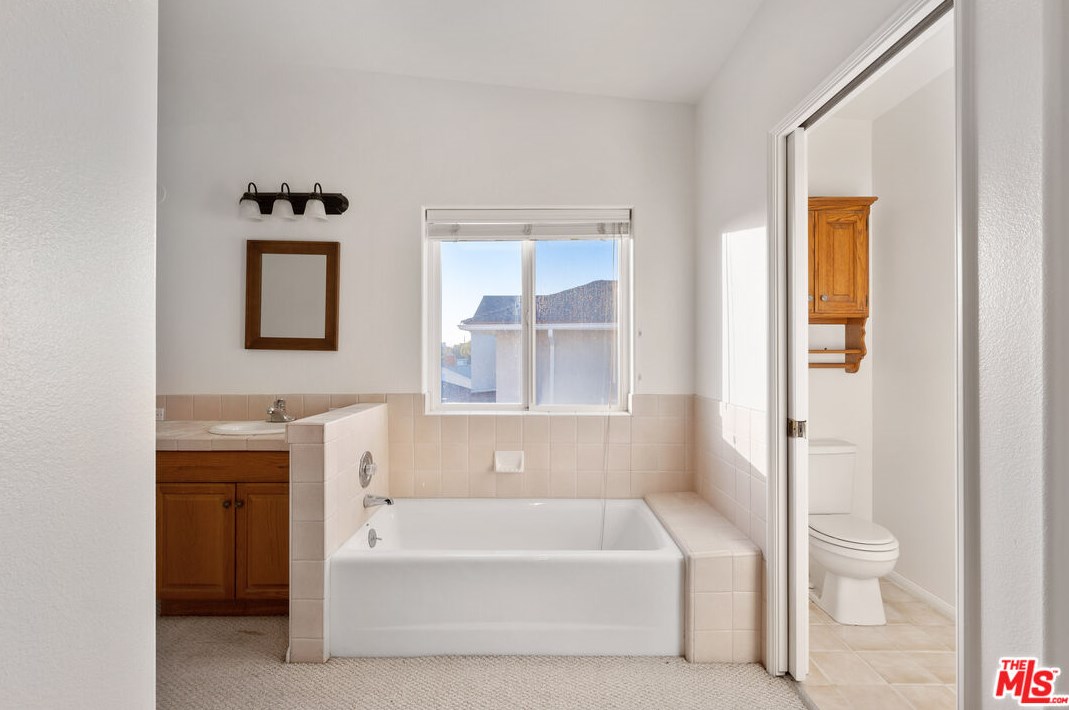 6383 Nancy St, Los Angeles CA  90045-1235 exterior