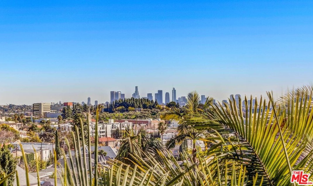 1982 Normandie Ave, Los Angeles CA  90007-1144 exterior