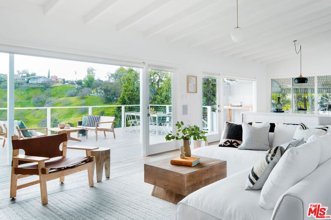 4342 Palmero Dr, Los Angeles CA  90065-4250 exterior