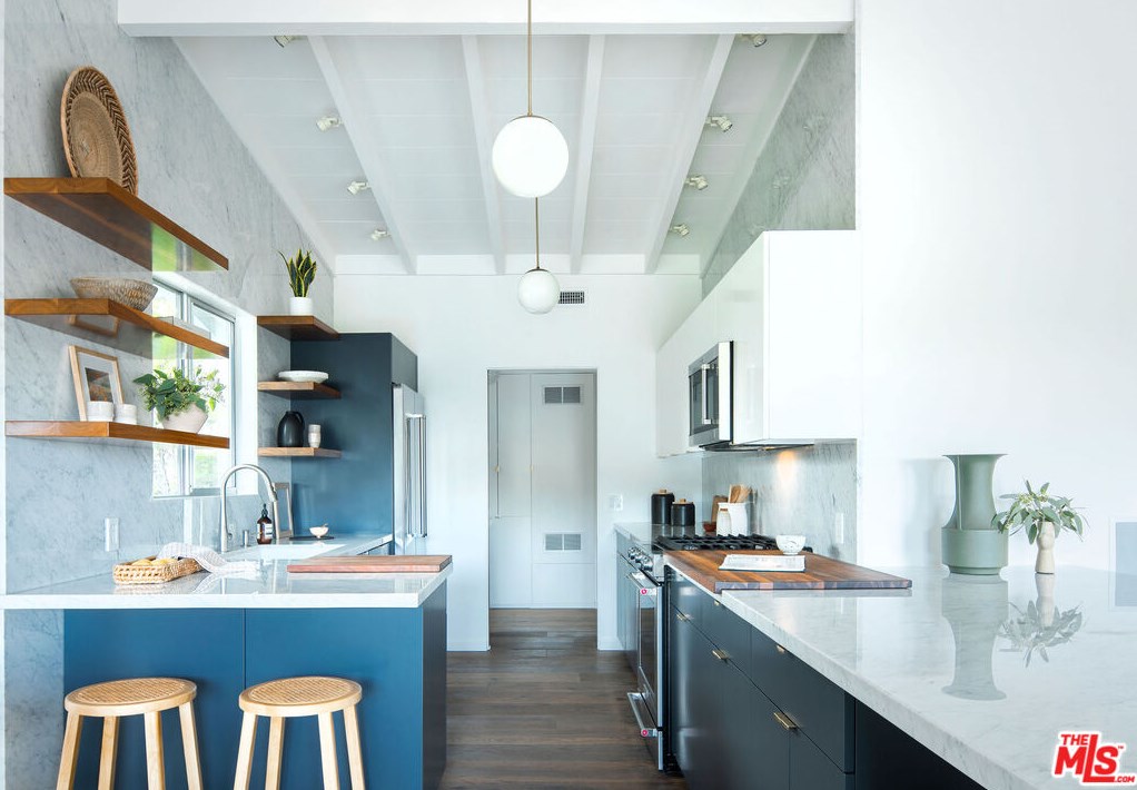 4342 Palmero Dr, Los Angeles CA  90065-4236 exterior