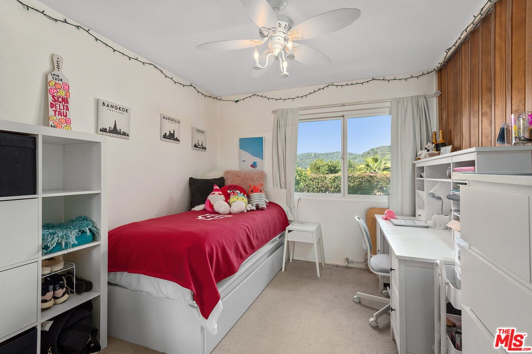 13740 Bayliss Rd, Los Angeles CA  90049-1215 exterior