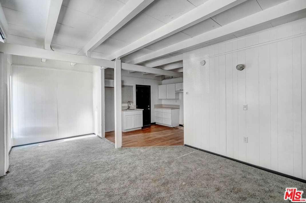 102 22nd St, Banning CA  92220-4012 exterior