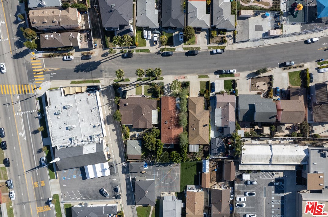 12425 Allin St, Los Angeles CA  90066-6805 exterior