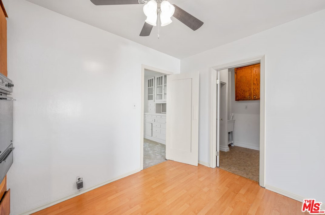 1347 62nd St, Los Angeles CA  90001-1229 exterior