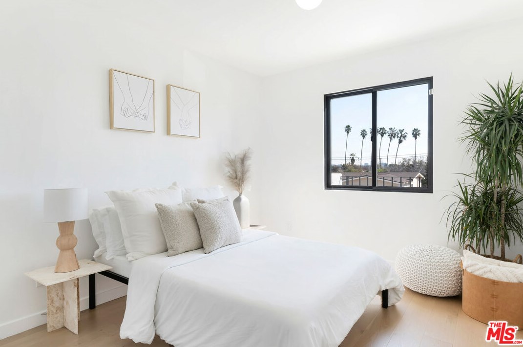 11837 Wagner St, Los Angeles CA  90230-5131 exterior