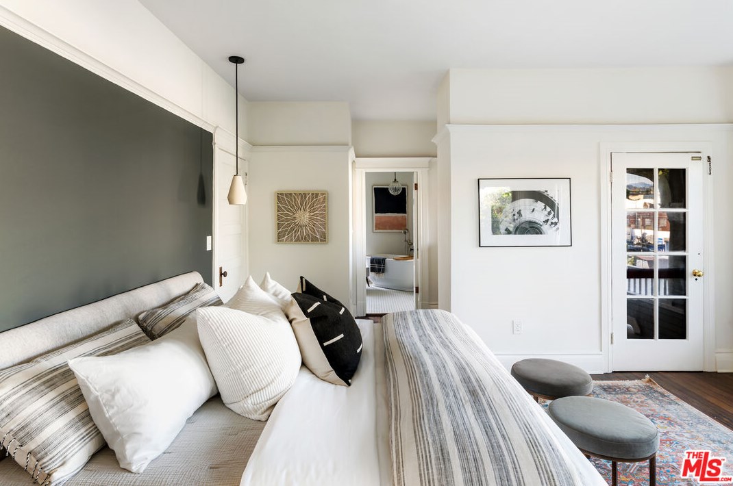 5915 Echo St, Los Angeles CA  90042-4223 exterior