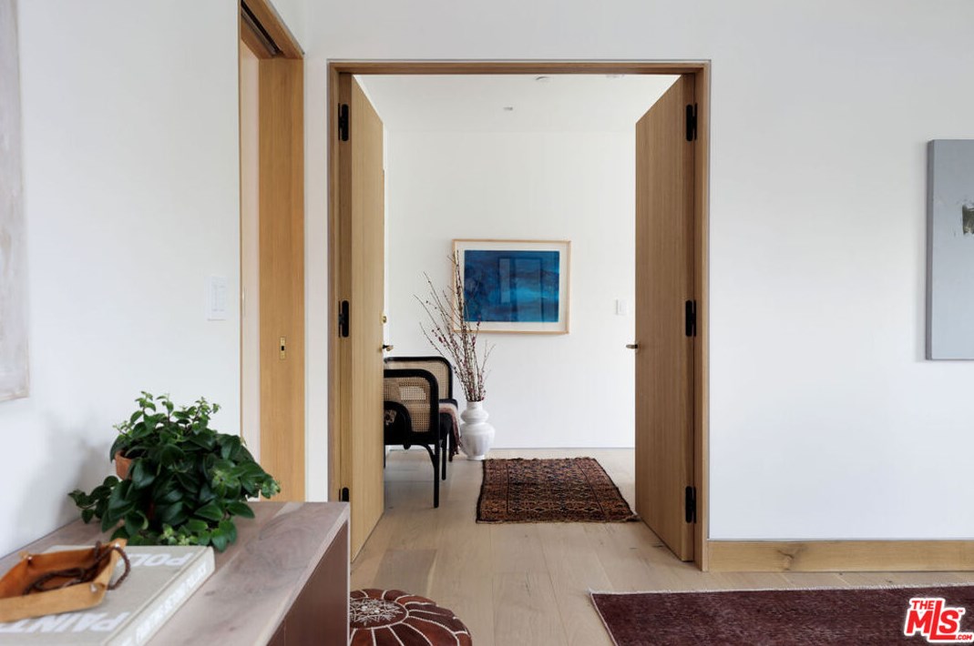 4985 Vincent Ave, Los Angeles CA  90041-2218 exterior