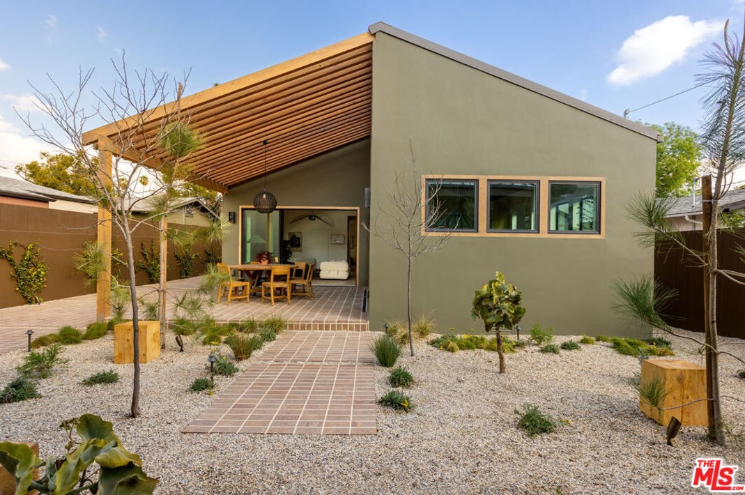4985 Vincent Ave, Los Angeles CA  90041-2218 exterior