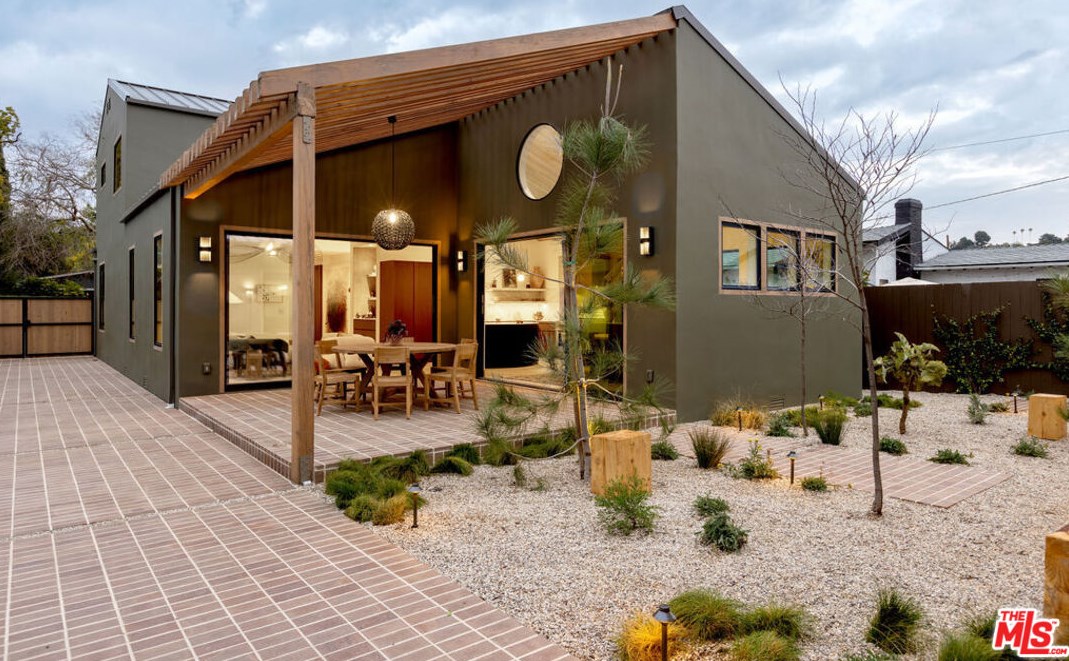 4985 Vincent Ave, Los Angeles CA  90041-2218 exterior