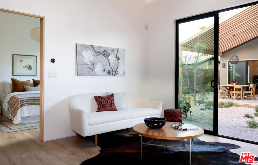 4985 Vincent Ave, Los Angeles CA  90041-2218 exterior