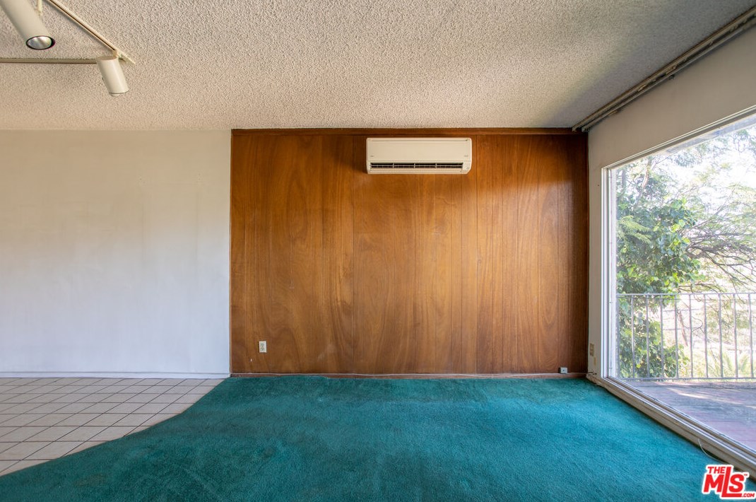 2601 Medlow Ave, Los Angeles CA  90065-4616 exterior