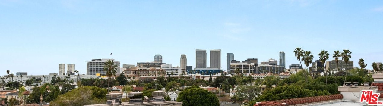 9233 Burton Way, Beverly Hills CA  90210-3700 exterior