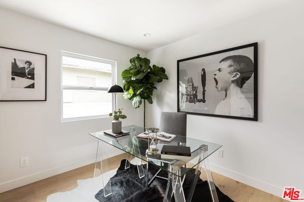 3536 Redwood Ave, Los Angeles CA  90066-3024 exterior