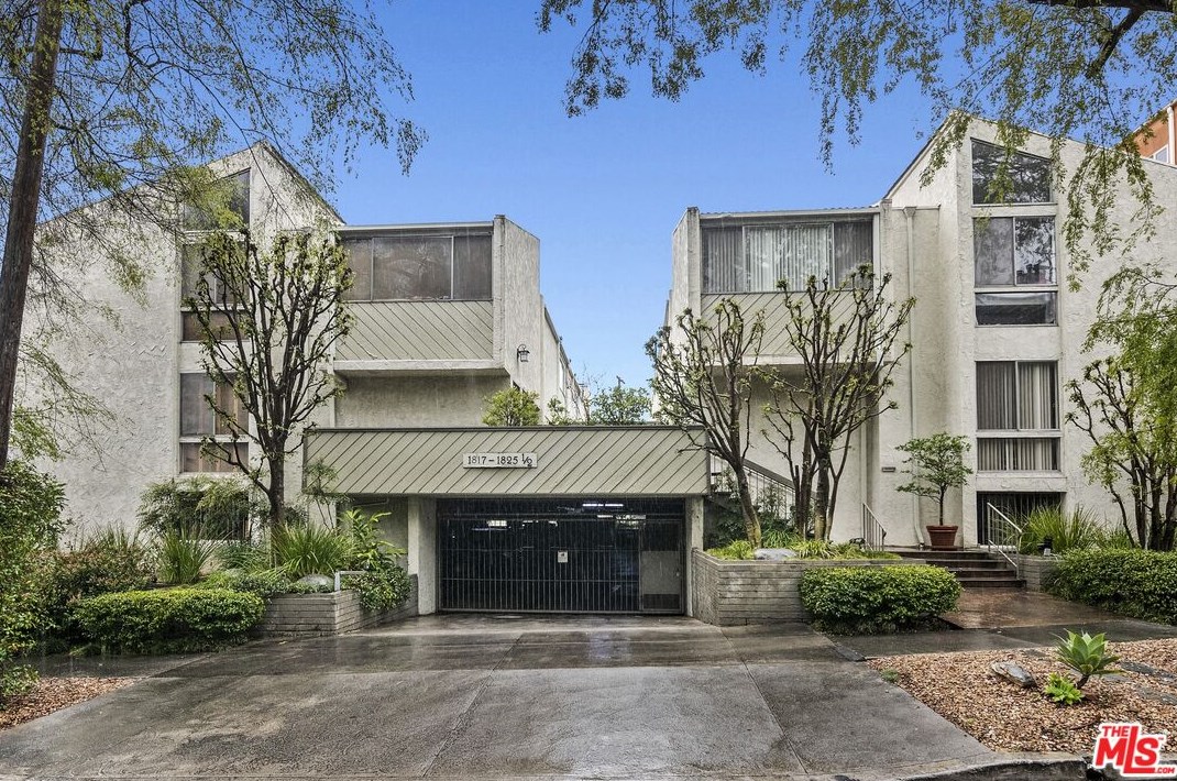 1825 Thayer Ave, Los Angeles CA  90024-6024 exterior