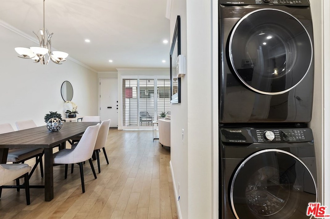 1825 Thayer Ave, Los Angeles CA  90024-6024 exterior