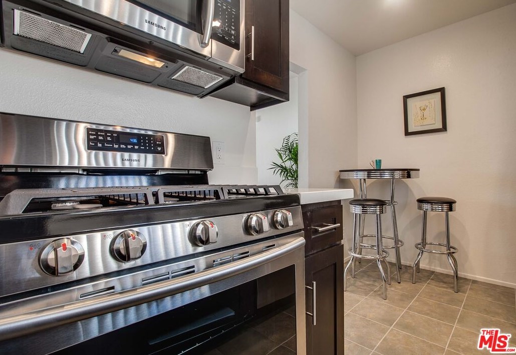 5433 Abbott Pl, Los Angeles CA  90042-3301 exterior