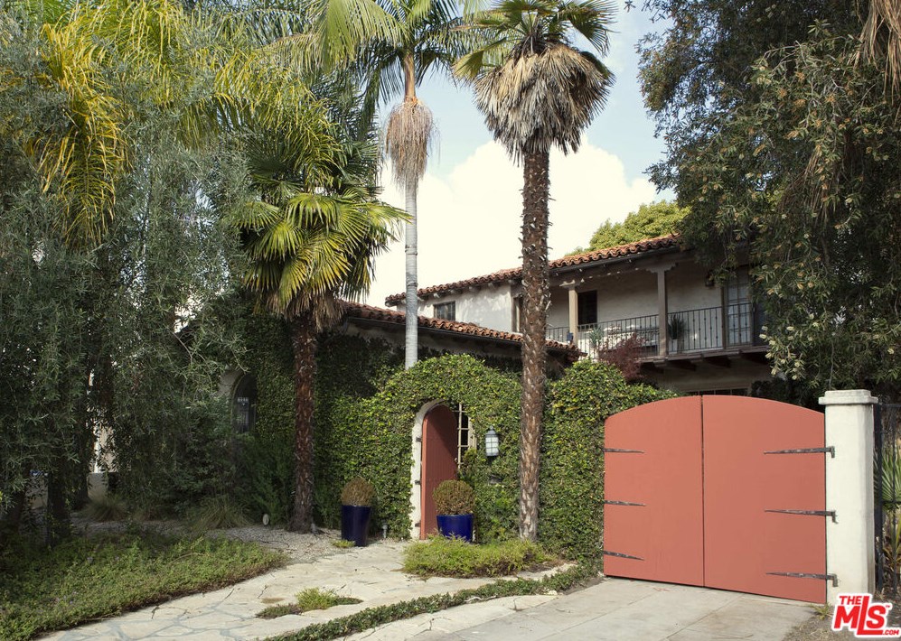 6119 Lindenhurst Ave, Los Angeles CA  90048-4808 exterior