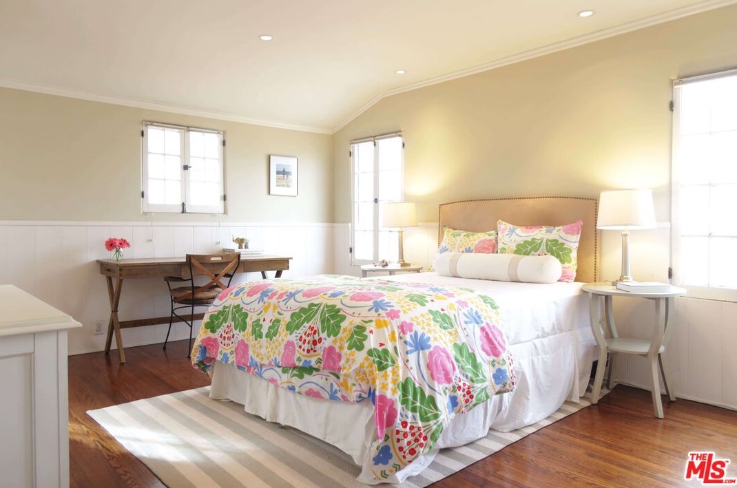 6119 Lindenhurst Ave, Los Angeles CA  90048-4808 exterior