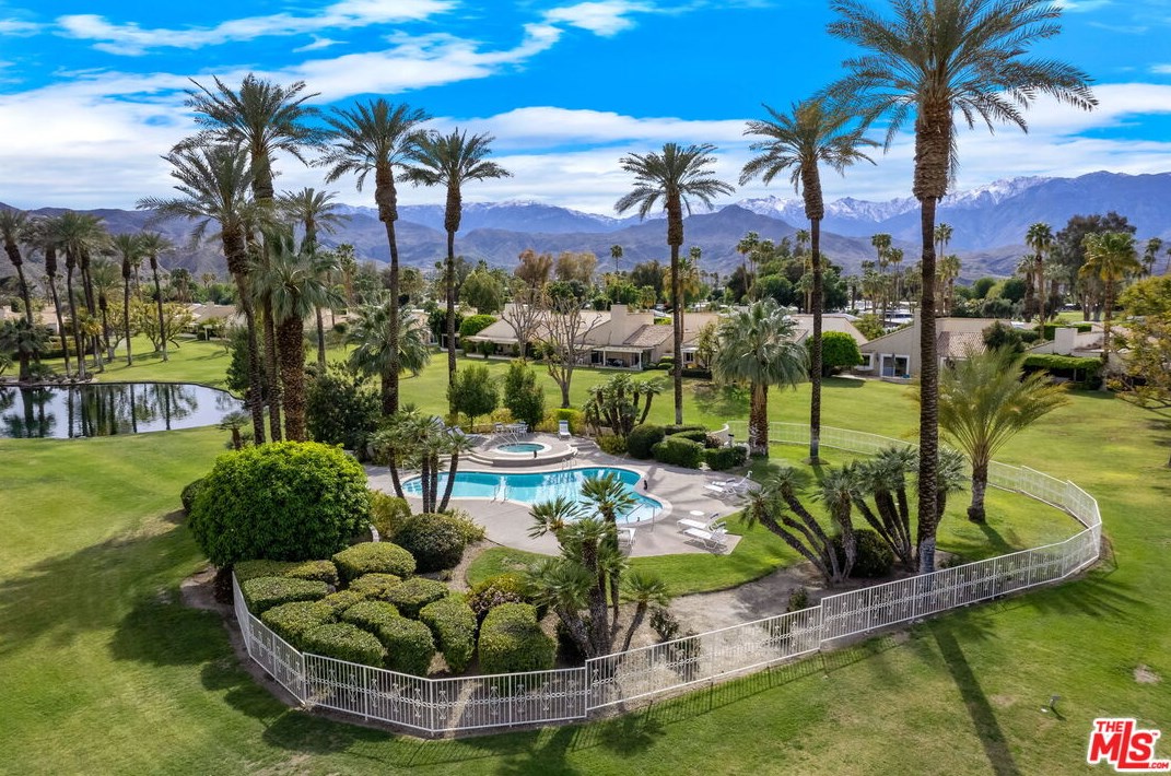 69385 Avenida De Las Montanas, Cathedral City CA  92234-1596 exterior