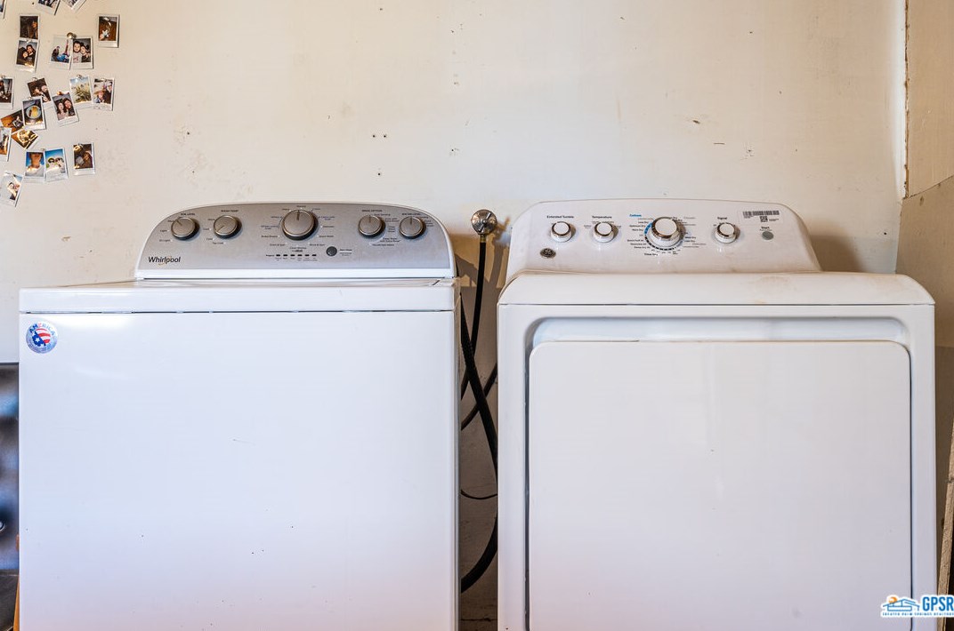 60668 La Mirada Trl, Joshua Tree CA  92252-2859 exterior