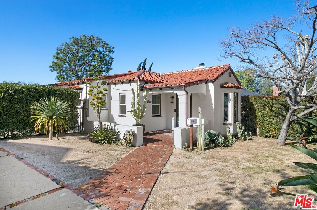 4761 Frieda Dr, Los Angeles CA  90065-4112 exterior