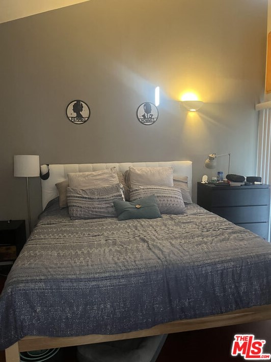 2223 Silver Ridge Ave, Los Angeles CA  90039-3641 exterior