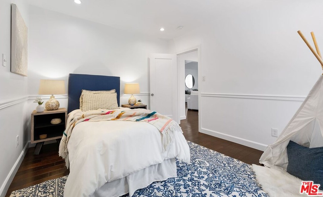 8929 Hubbard St, Los Angeles CA  90232-2403 exterior