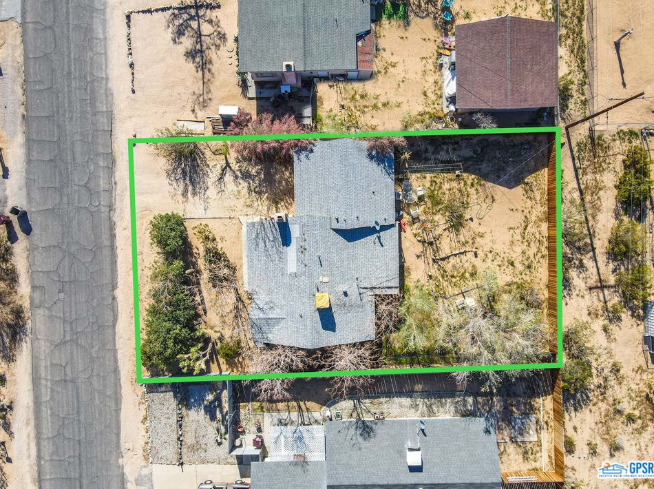 61740 Oleander Dr, Joshua Tree CA  92252-2017 exterior