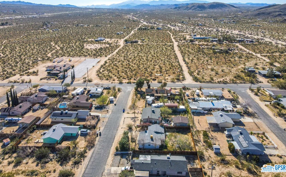 61740 Oleander Dr, Joshua Tree CA  92252-2017 exterior