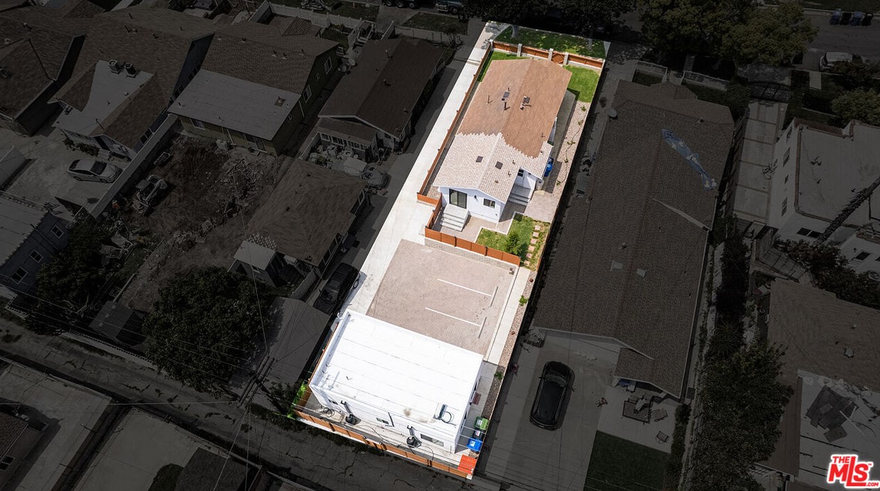 3120 Chaucer St, Los Angeles CA  90065-1827 exterior