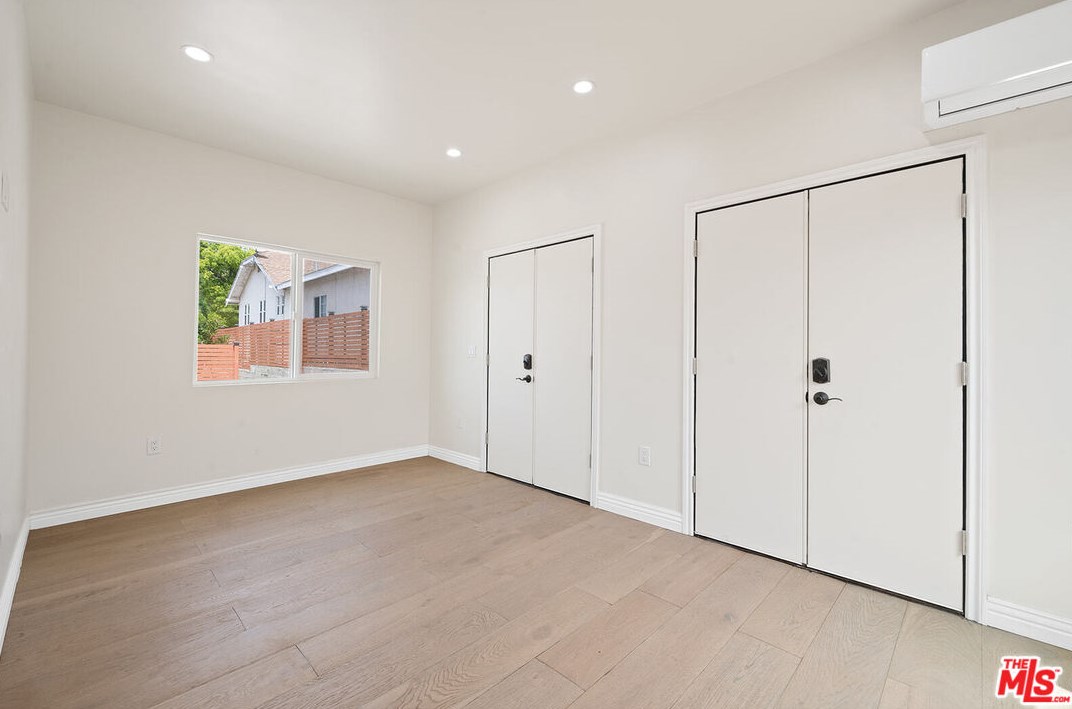 3120 Chaucer St, Los Angeles CA  90065-1827 exterior