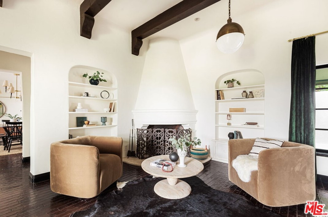 6961 La Presa Dr, Los Angeles CA  90068-3102 exterior