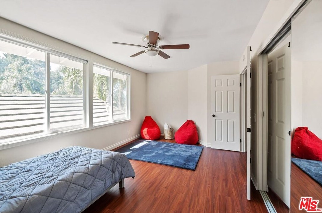 21327 Chirping Sparrow Rd, Pomona CA  91765-3702 exterior