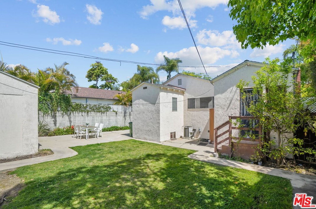 4123 Harter Ave, Los Angeles CA  90232-4014 exterior