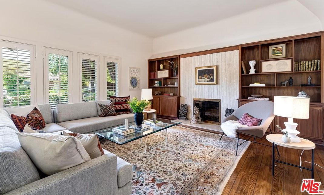 268 Rexford Dr, Beverly Hills CA  90210-4908 exterior