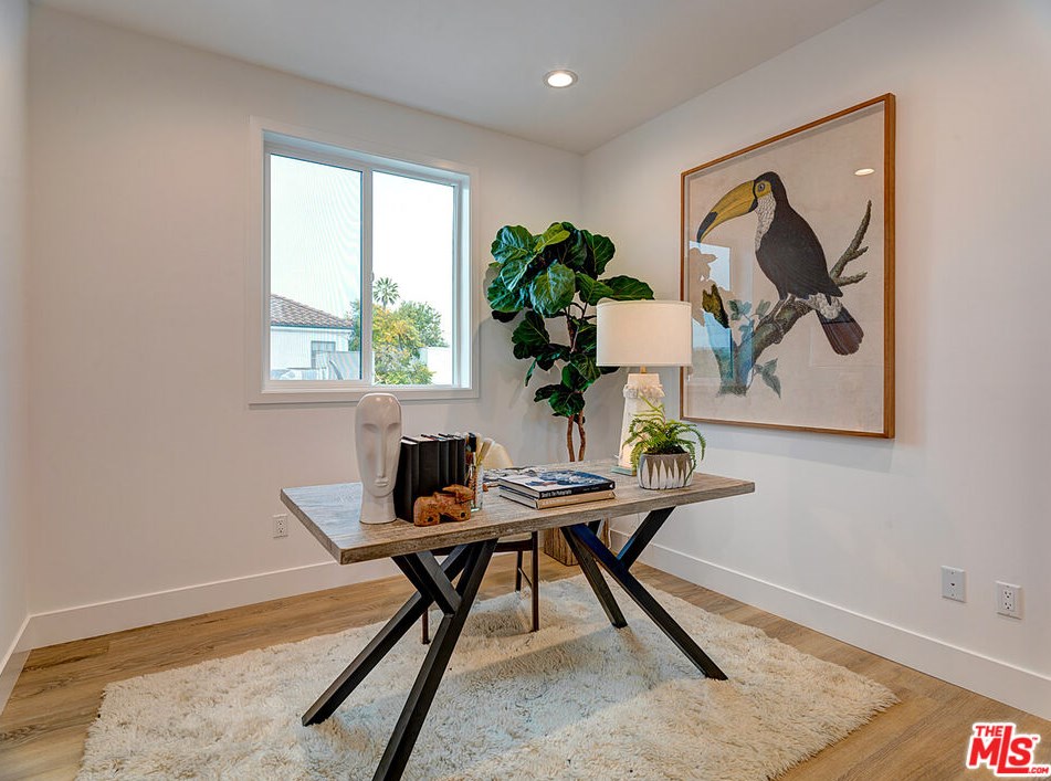 10560 Ayres Ave, Los Angeles CA  90064-3343 exterior