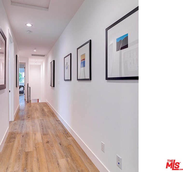 10560 Ayres Ave, Los Angeles CA  90064-3343 exterior