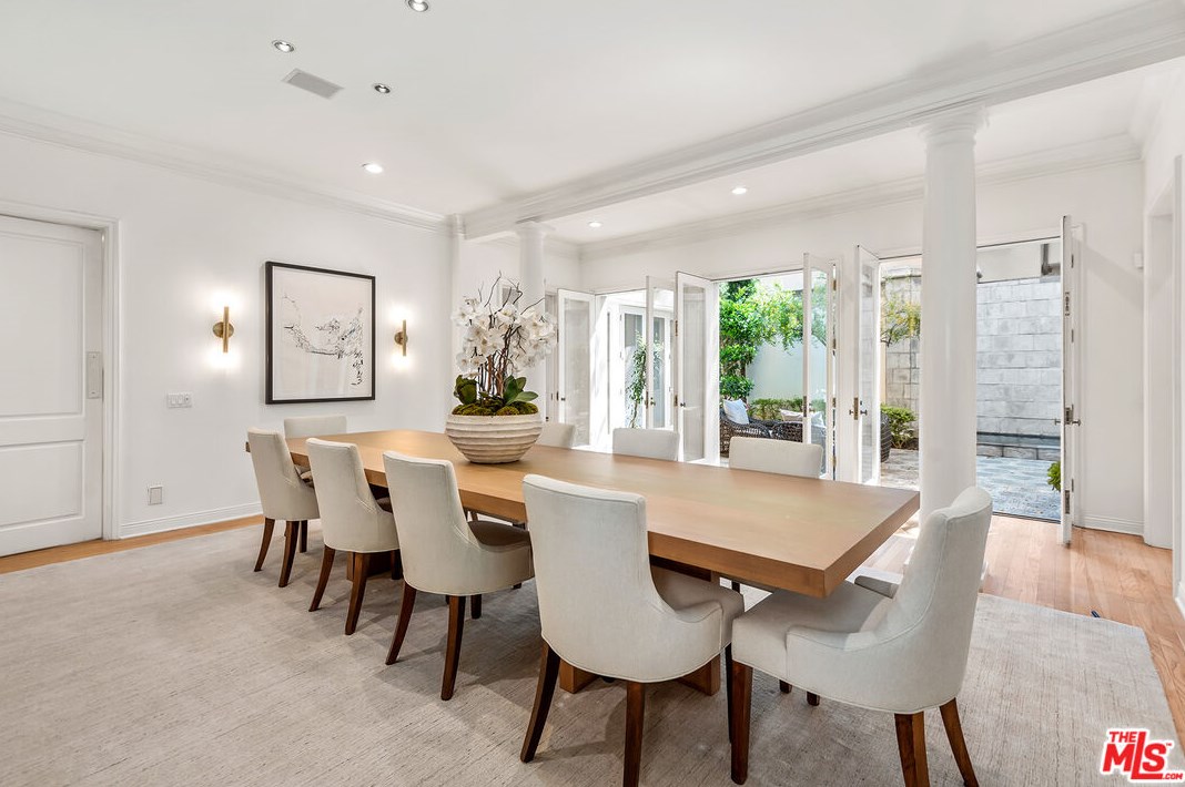 10248 Century Woods Dr, Los Angeles CA  90067-6304 exterior