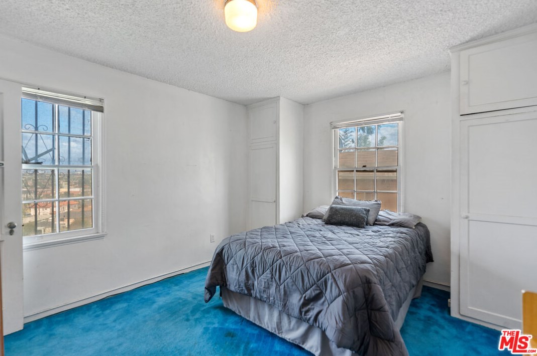 3639 Northland Dr, Los Angeles CA  90008-4419 exterior